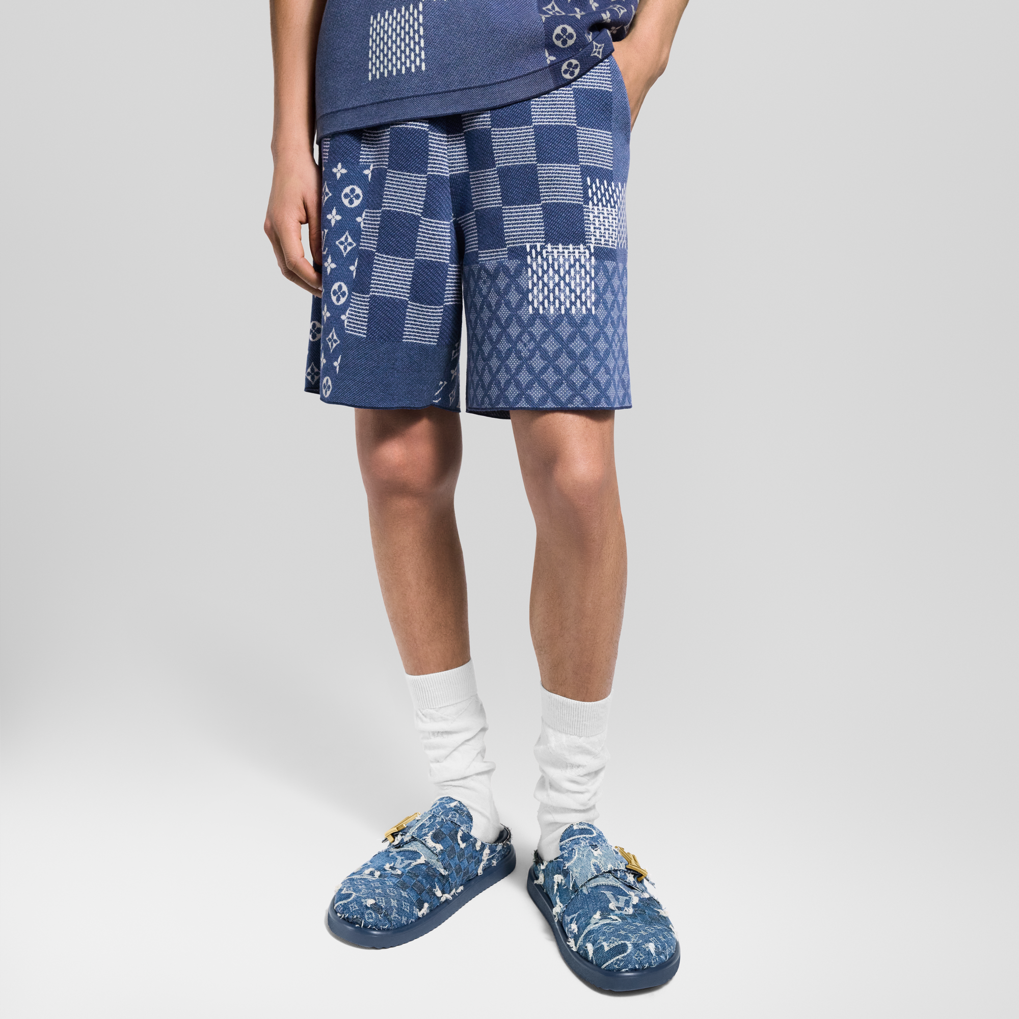 Knitted Shorts  in Men's Ready-to-Wear All Ready-to-Wear collections by Louis Vuitton (Product zoom)